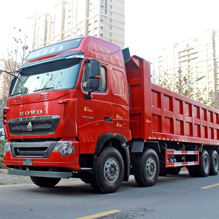 SINOTRUK HOWO 540HP 8x4 Dump Truck