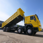 HOWO 375HP 8x4 12 wheels Dump Truck