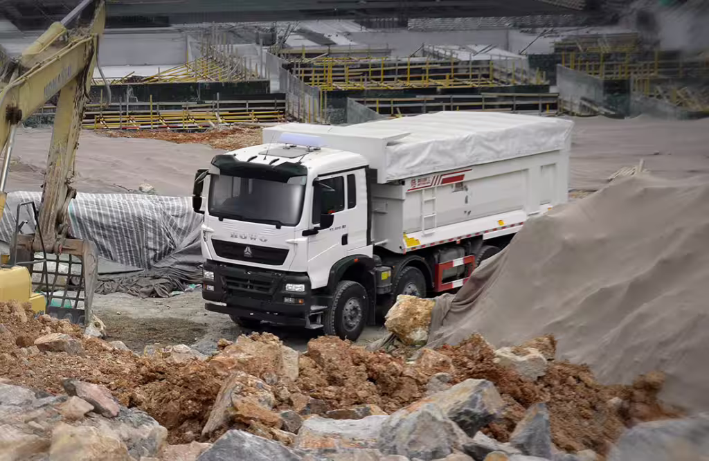 400 Ton Dump Trucks & 4000 HP Haul Trucks | Howo XT 400