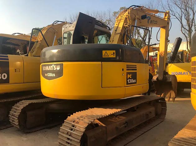 komatsu-pc138