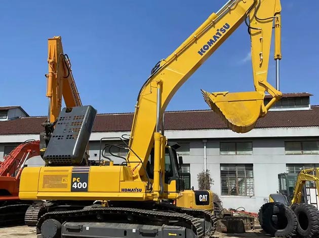 komatsu-pc400
